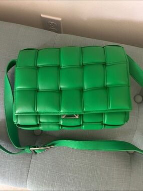 Bottega Veneta Green Intrecciato Cassette Crossbody Bag